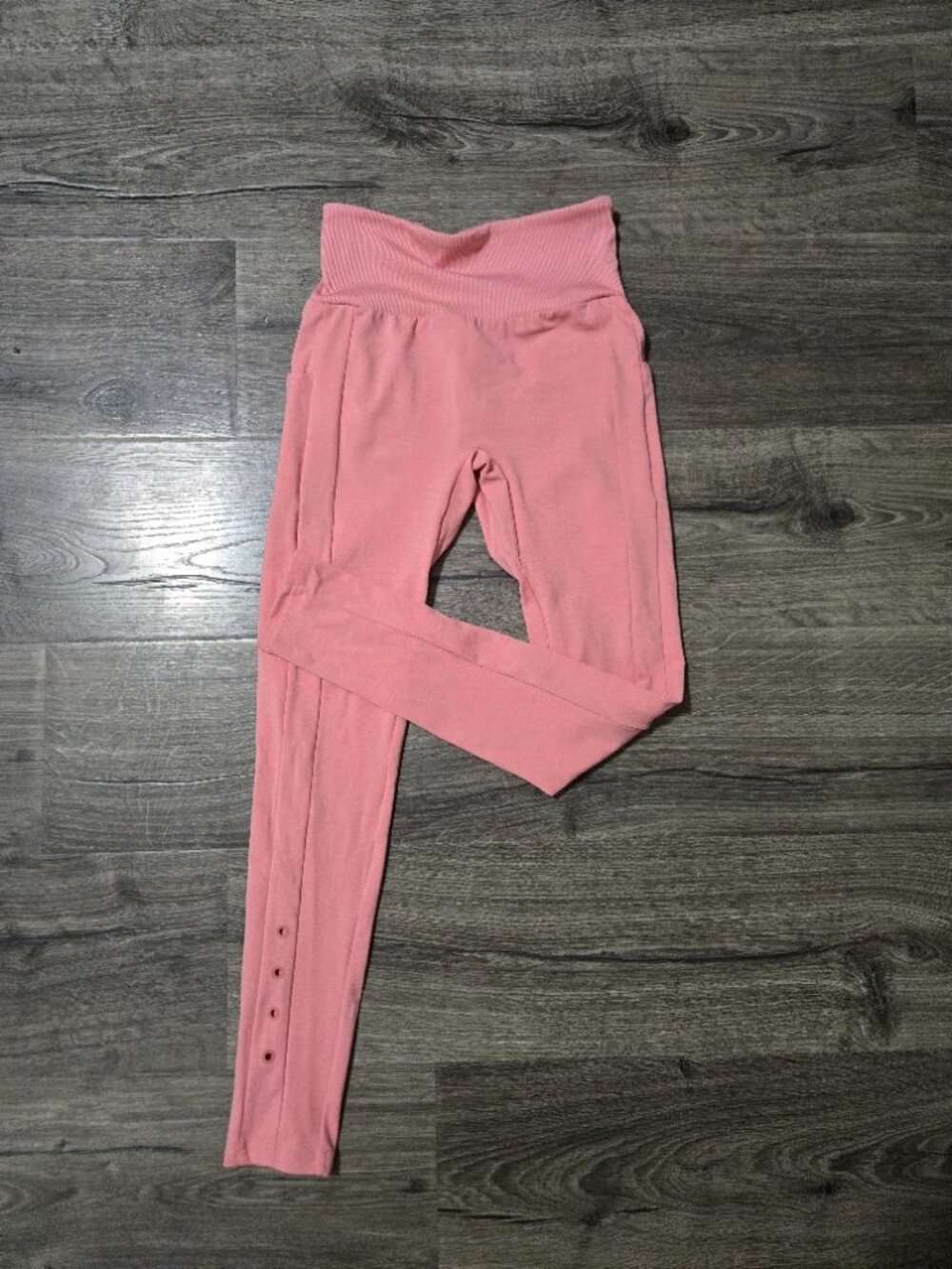 Gymshark Size Small leggings with butt scrunch